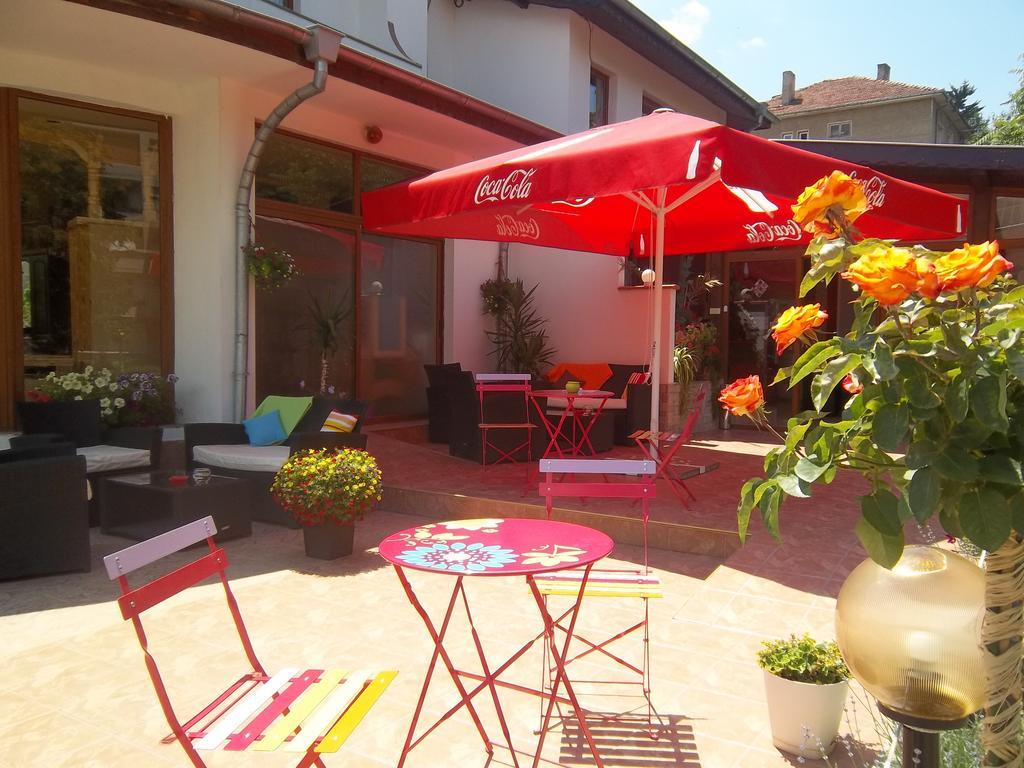 Hotel Gabrisa Razgrad Exterior photo